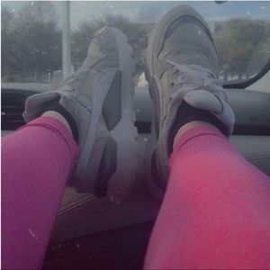 Chunky puma sneakers